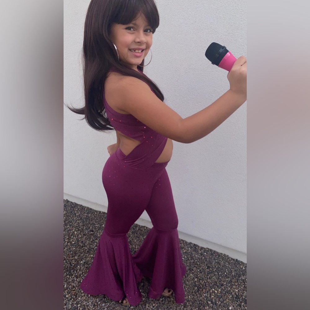 Selena costume size 8